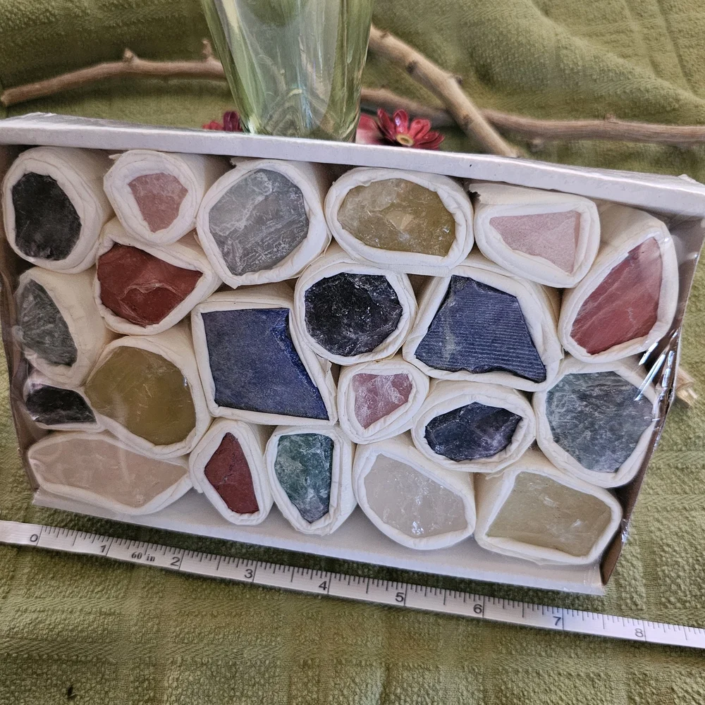 Natural Stone And Crystal Set - Picture 2 of 5